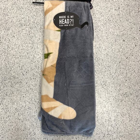 Halloween Where My Head Mummy Throw Plush Blanket Spooky Soft Gothic 50x60" Gray - Picture 2 of 10